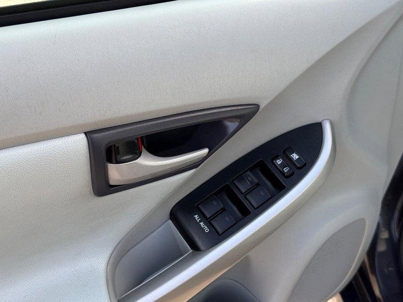 Used 2010 Toyota Prius One image 18