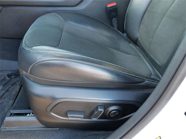 Used 2022 Jeep Grand Cherokee Altitude image 15