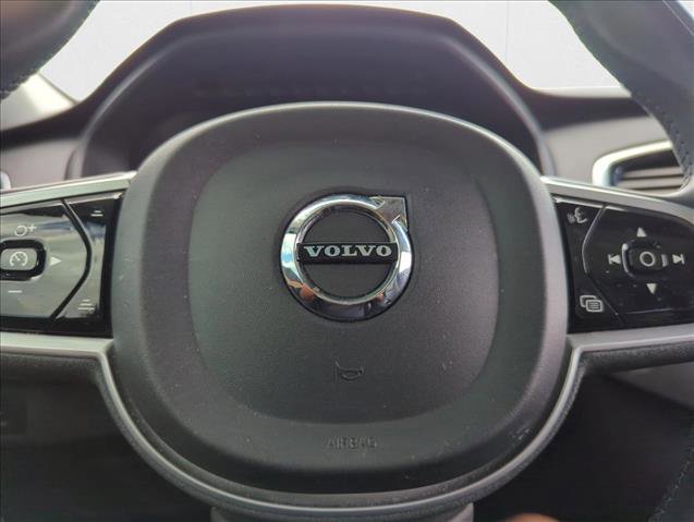 Used 2022 Volvo XC90 T6 Momentum w/ Advanced Package image 25