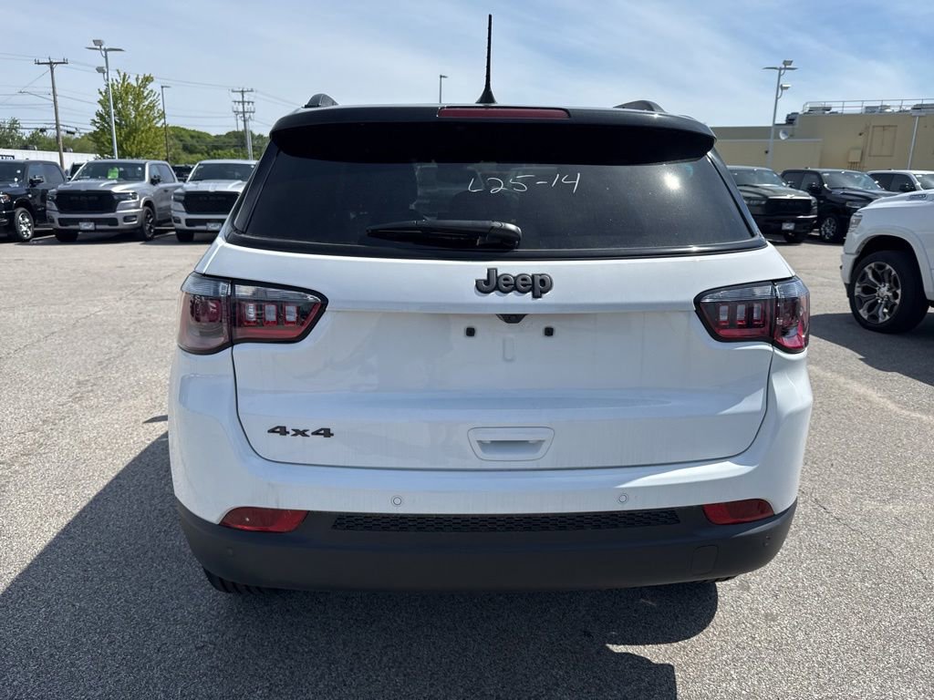 New 2026 Jeep Compass Limited AWD/4WD image 4