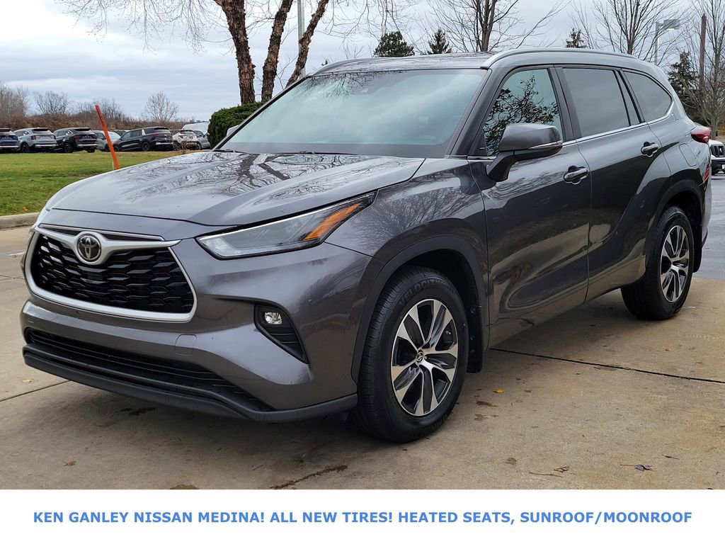 Used 2023 Toyota Highlander L image 7