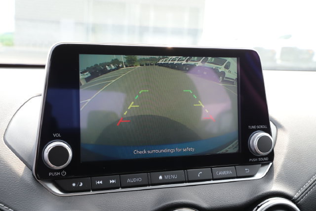 Used 2025 Nissan Sentra SV FWD image 28