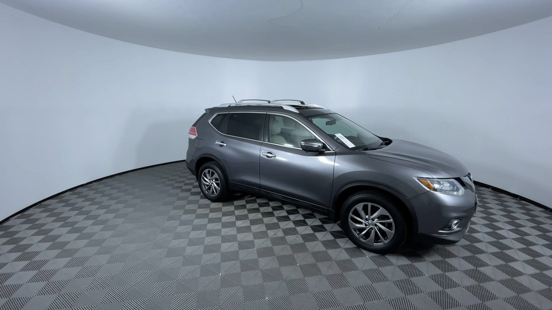 Used 2015 Nissan Rogue SL w/ SL Premium Package AWD/4WD image 2