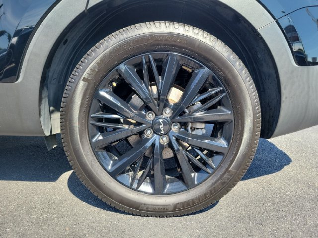 Certified 2022 Kia Telluride SX FWD image 7