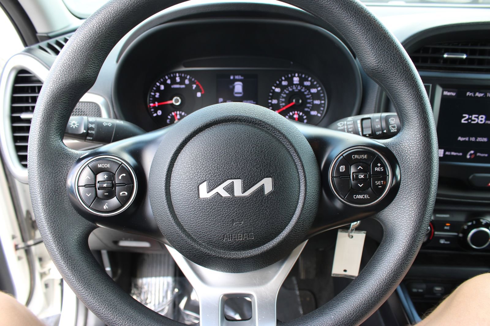 Used 2022 Kia Soul LX w/ Technology Package image 13
