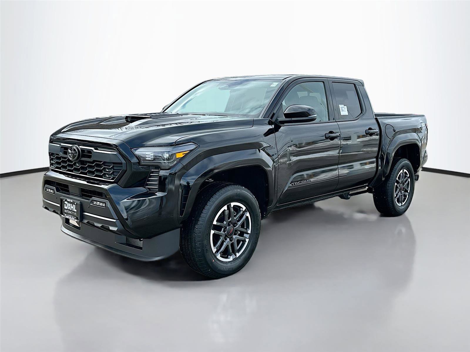 New 2026 Toyota Tacoma TRD Sport image 3