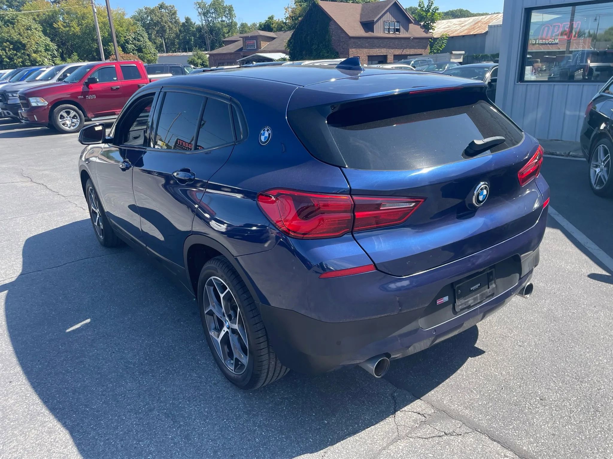 Used 2020 BMW X2 xDrive28i w/ Premium Package AWD/4WD image 4