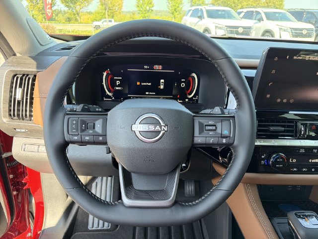 New 2026 Nissan Pathfinder Platinum AWD/4WD image 28