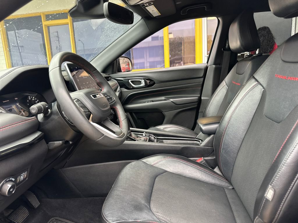 Used 2023 Jeep Compass Trailhawk image 13