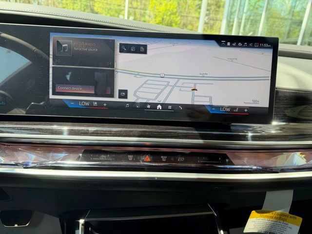 New 2026 BMW 740i xDrive w/ Premium Package AWD/4WD image 15