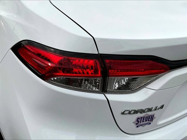 Used 2024 Toyota Corolla LE FWD image 24