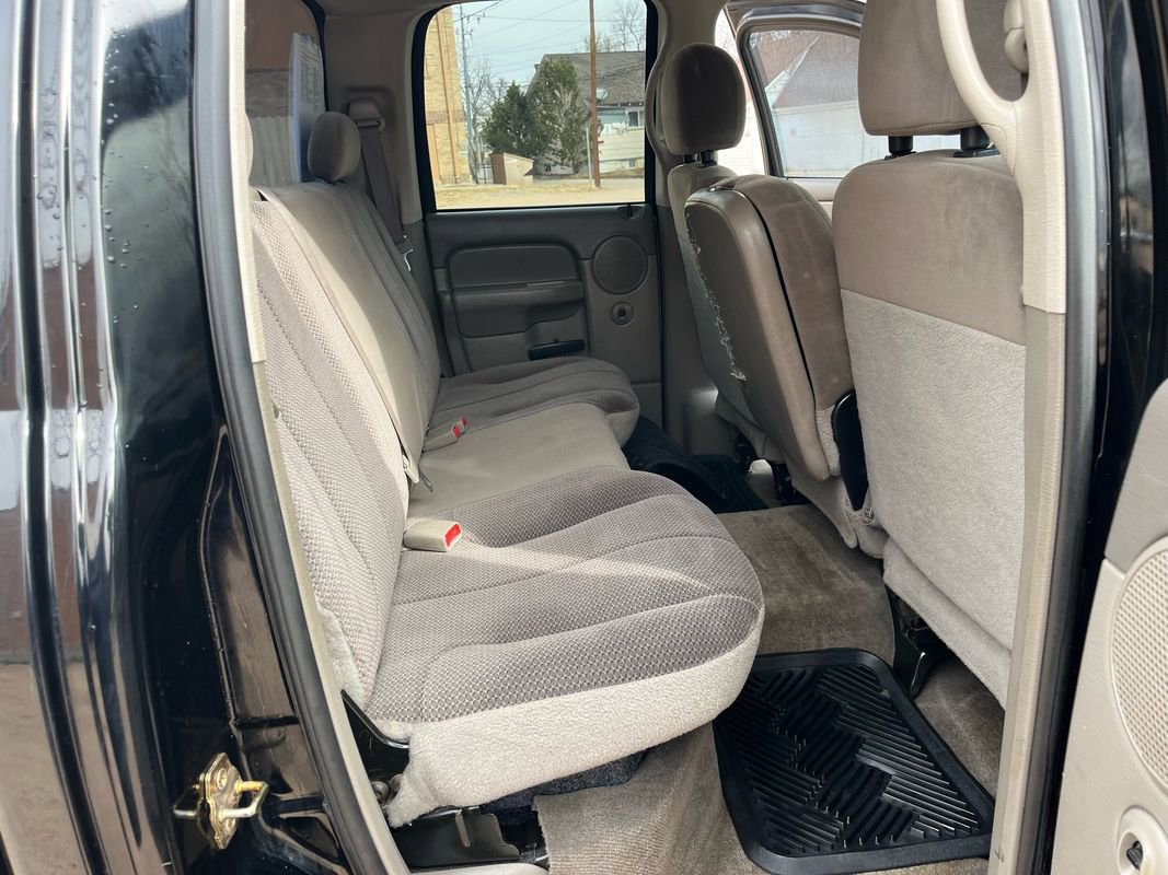 Used 2004 Dodge Ram 1500 Truck SLT image 17