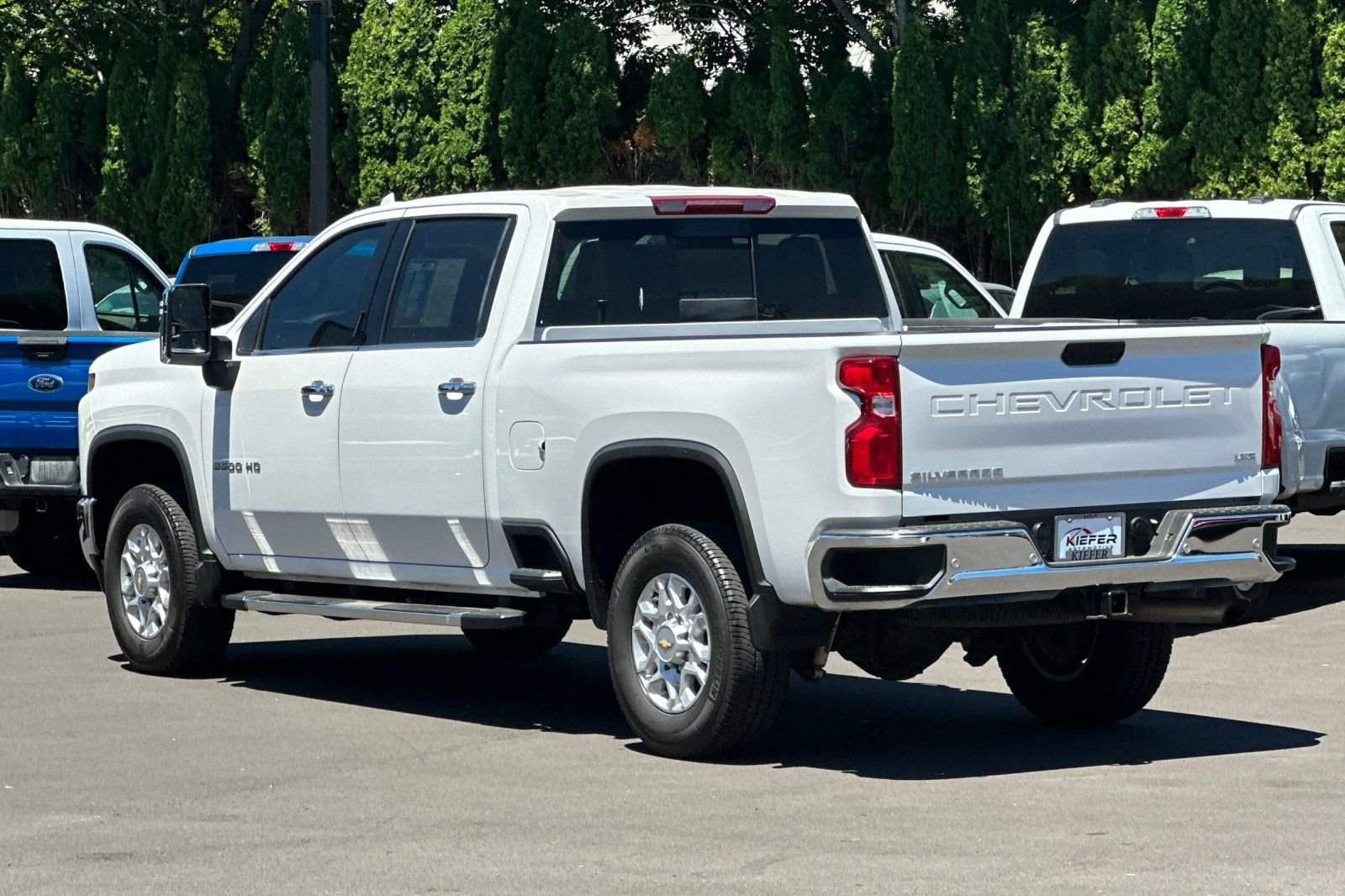 Used 2022 Chevrolet Silverado 3500 LTZ w/ LTZ Plus Package AWD/4WD image 6