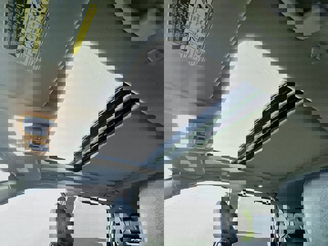 Used 2023 Nissan Rogue SV w/ SV Premium B Package image 18