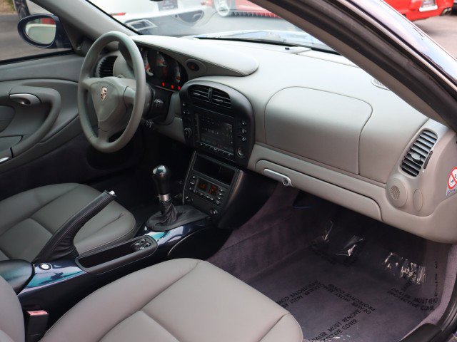 Used 2003 Porsche 911 Turbo image 40