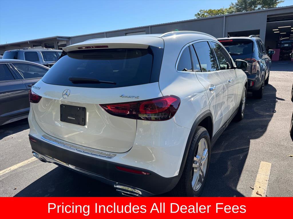 Used 2023 Mercedes-Benz GLA 250 4MATIC w/ Premium Package image 5
