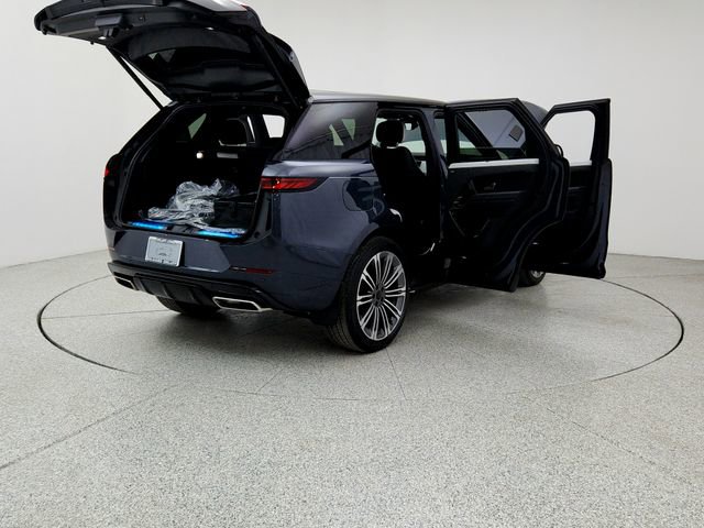 New 2026 Land Rover Range Rover Sport Dynamic SE AWD/4WD image 11