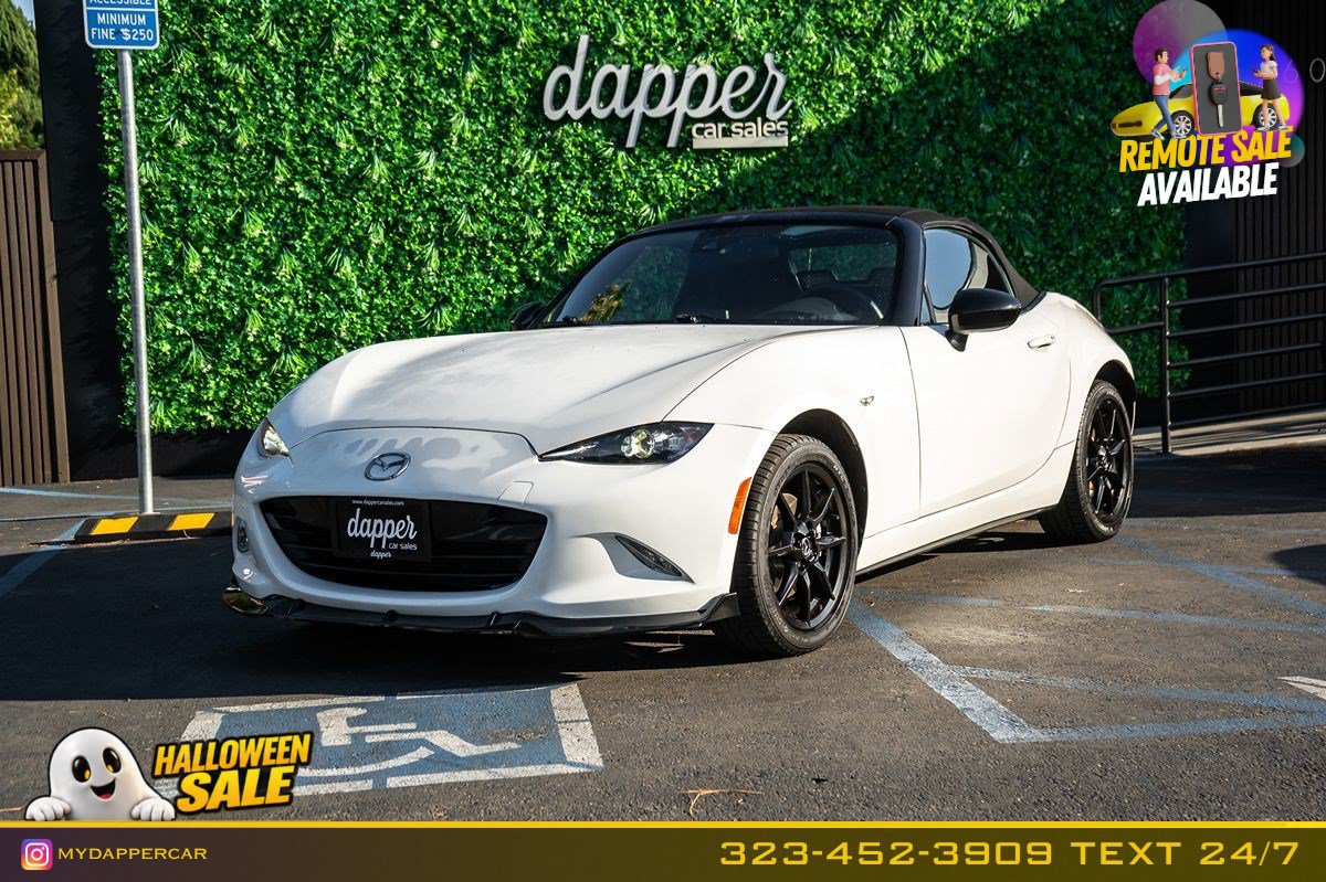Used 2021 MAZDA MX-5 Miata Sport RWD image 9