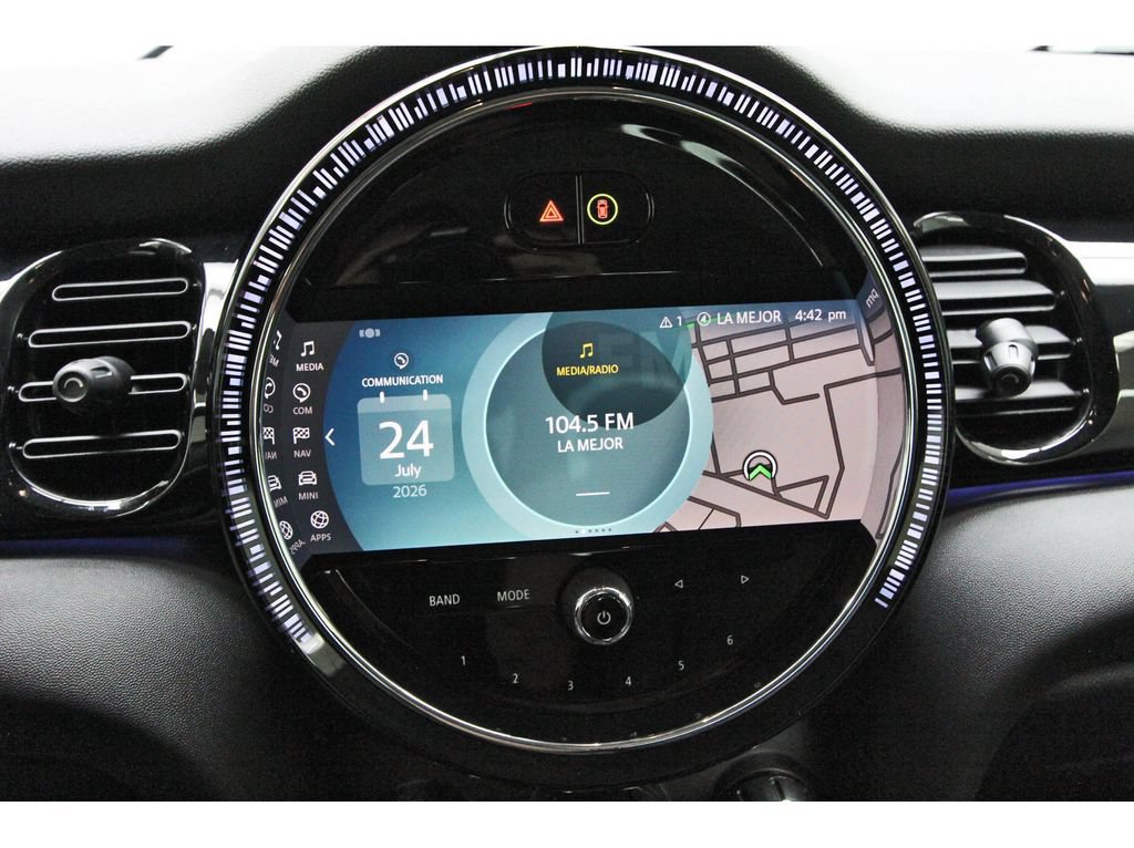 Used 2023 MINI Cooper SE FWD image 25