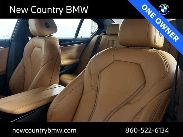 Used 2023 BMW 540i xDrive w/ Premium Package image 14