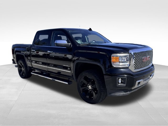 Used 2015 GMC Sierra 1500 Denali w/ Driver Alert Package AWD/4WD image 3