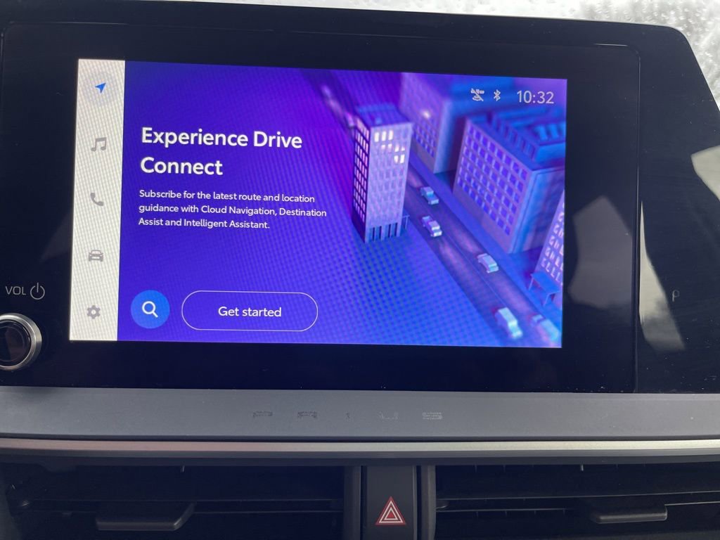 Used 2023 Toyota Prius LE image 25