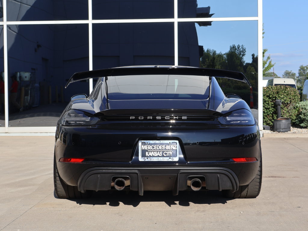 Used 2020 Porsche 718 Cayman GT4 RWD image 6
