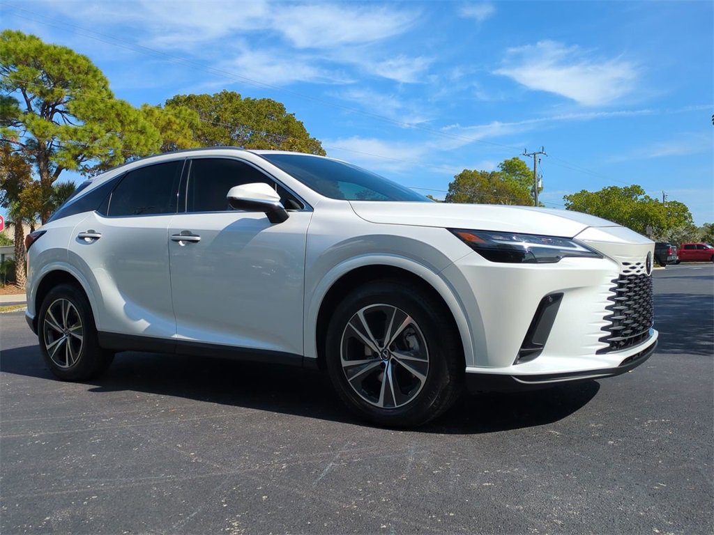 Used 2025 Lexus RX 350h image 2
