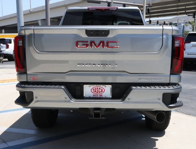New 2025 GMC Sierra 2500 Denali w/ Denali Reserve Package image 5