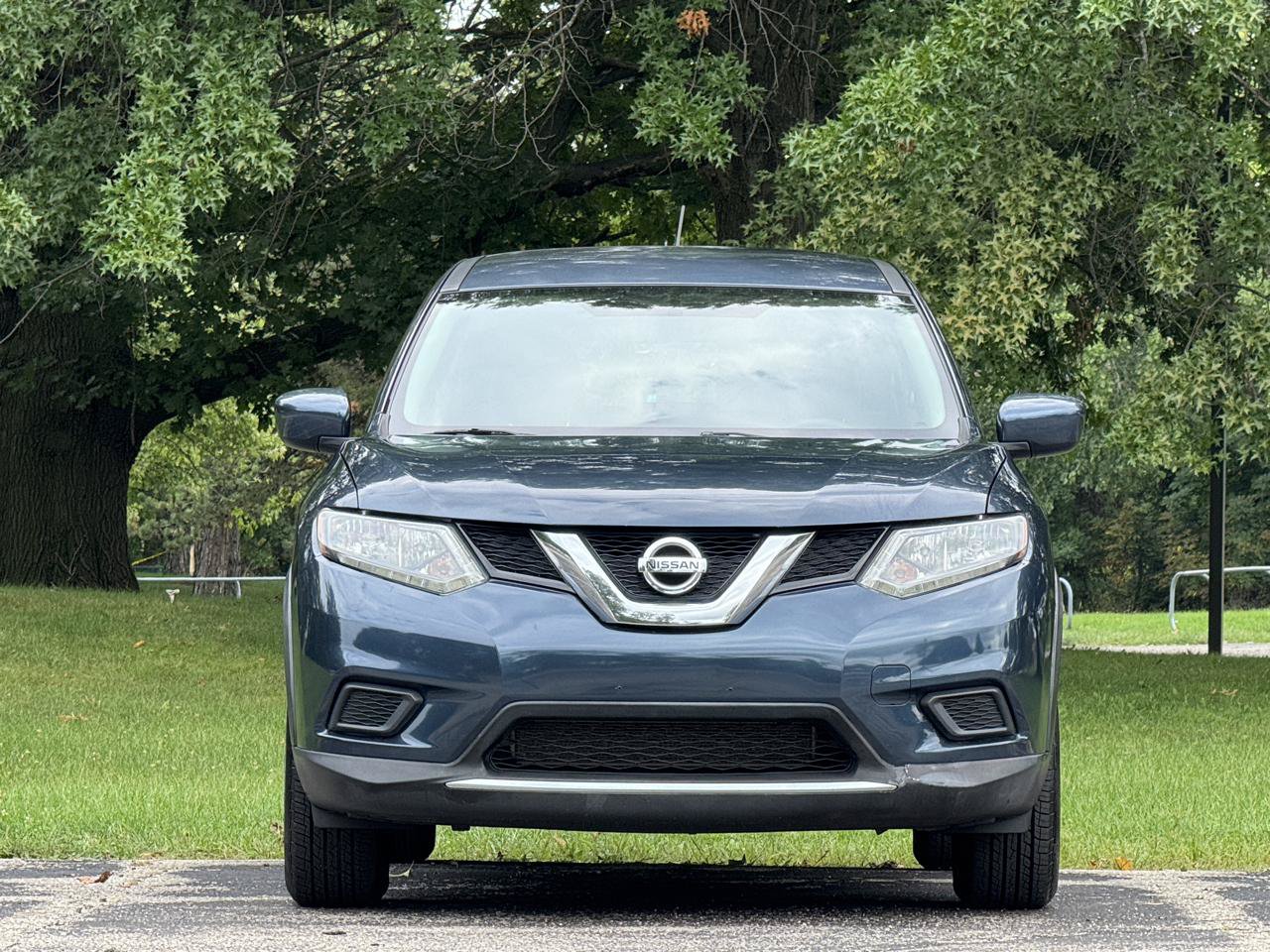 Used 2016 Nissan Rogue S AWD/4WD image 12
