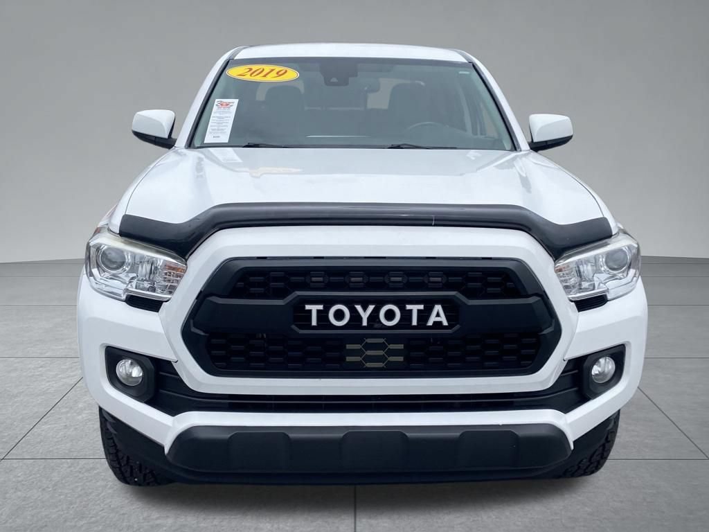 Used 2020 Toyota Tacoma SR5 RWD image 19
