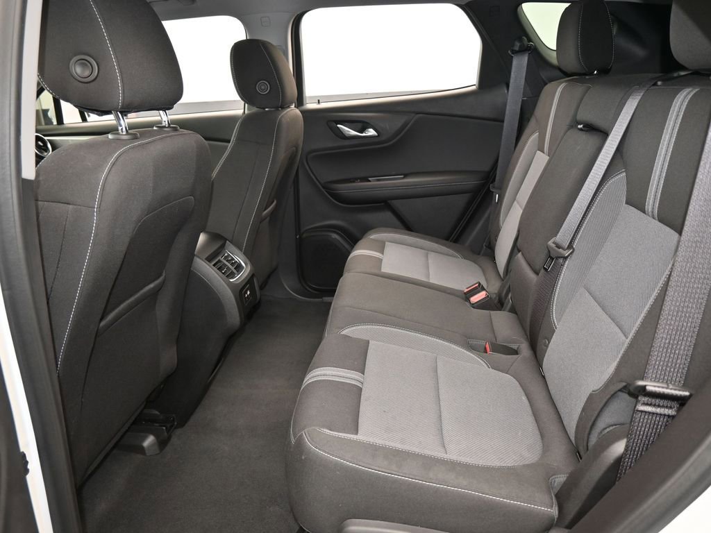 Used 2024 Chevrolet Blazer LT image 31