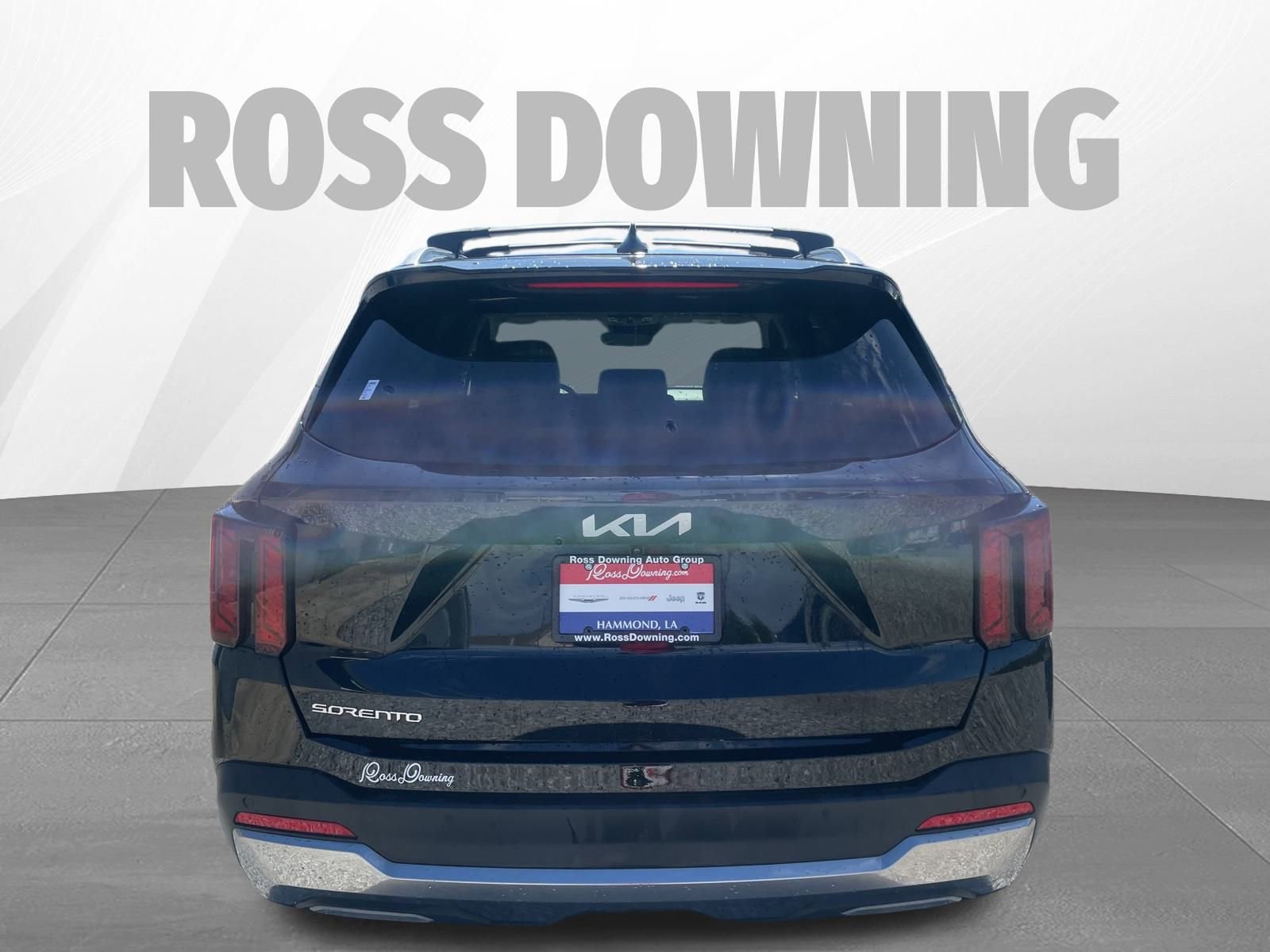 Used 2025 Kia Sorento S w/ Panoramic Sunroof Package image 5