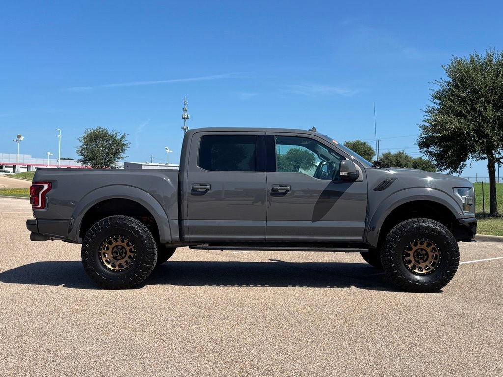 Used 2020 Ford F150 Raptor w/ Equipment Group 802A Luxury AWD/4WD image 4