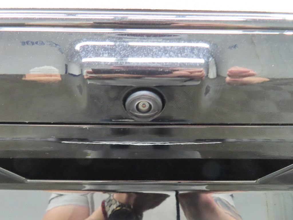 Used 2025 Ford F150 Lariat w/ Equipment Group 501A Mid image 46