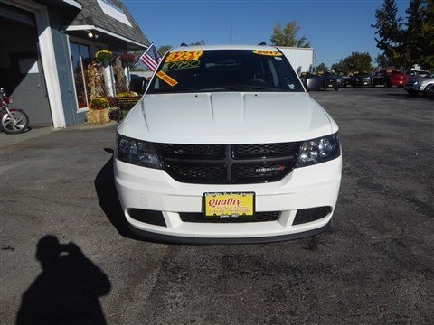 Used 2017 Dodge Journey SE w/ Flexible Seating Group image 4