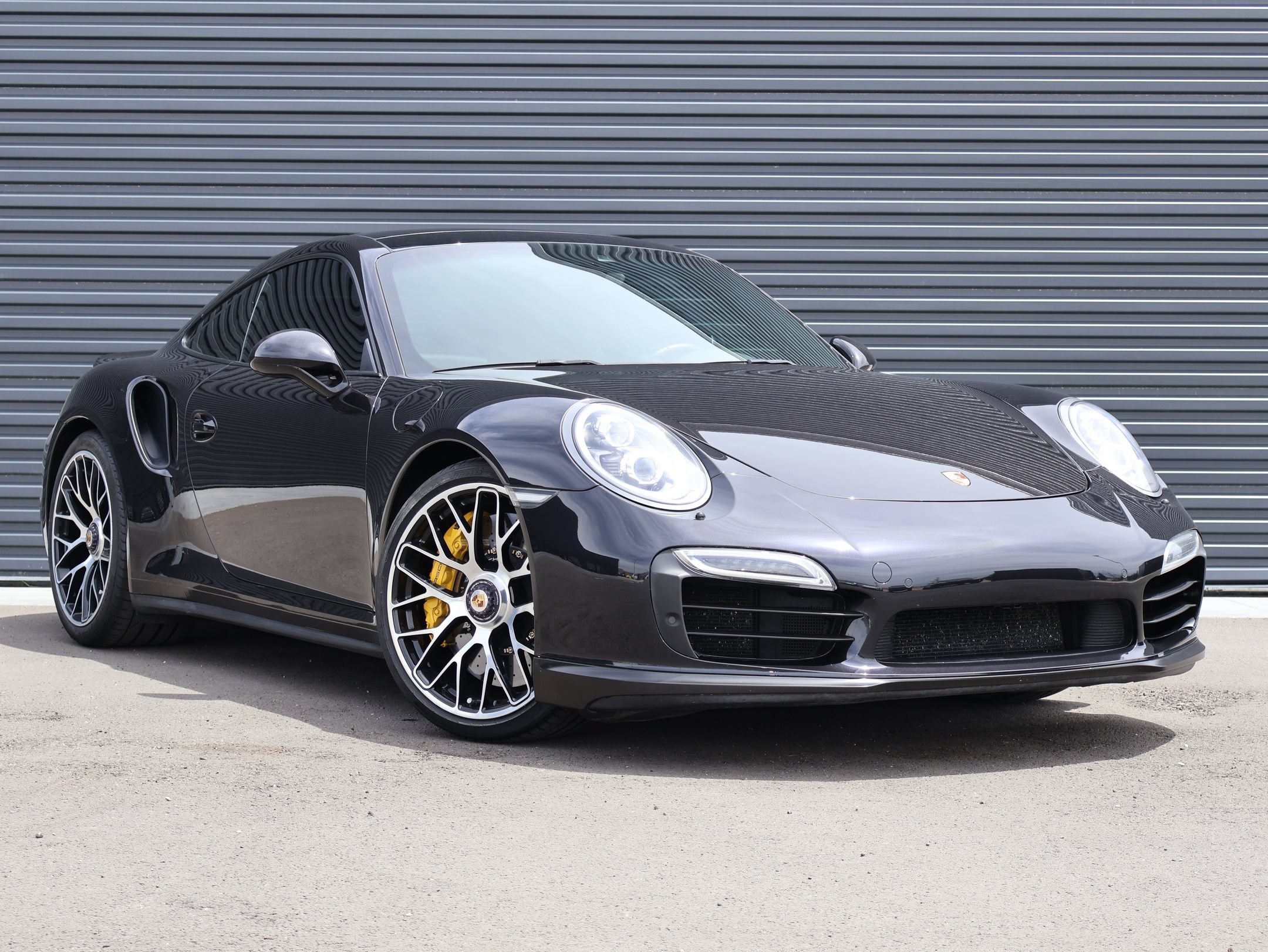 Used 2014 Porsche 911 Turbo S AWD/4WD image 7