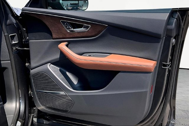 New 2026 Audi Q8 Premium Plus AWD/4WD image 19