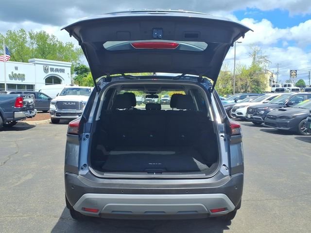 Used 2023 Nissan Rogue S AWD/4WD image 7