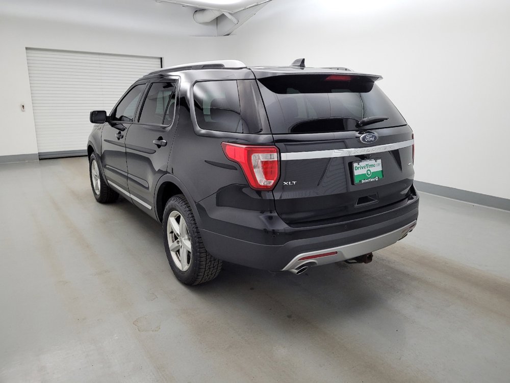 Used 2016 Ford Explorer XLT w/ Equipment Group 202A AWD/4WD image 5
