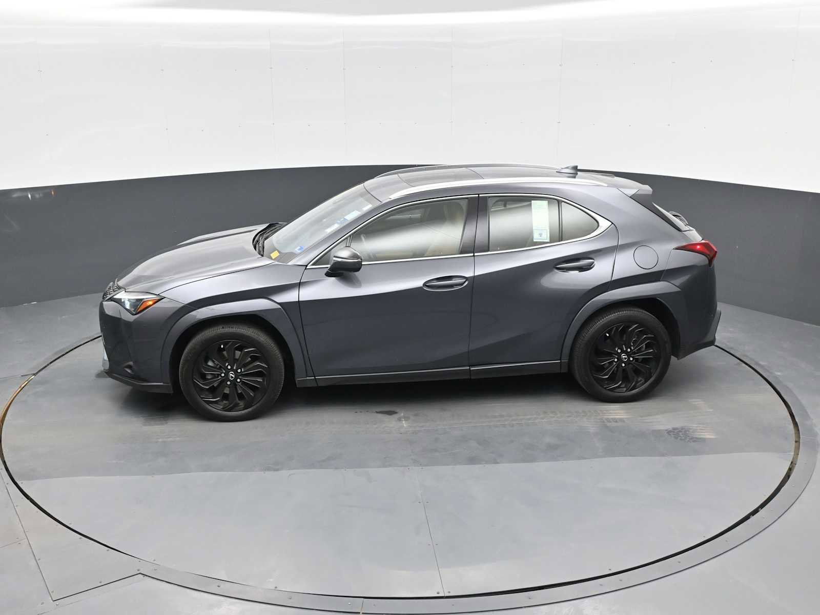 Used 2024 Lexus UX 250h AWD w/ Premium Package image 22