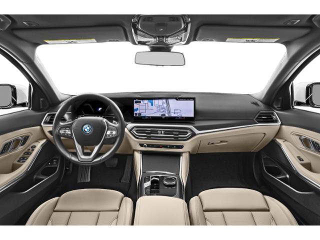 Used 2023 BMW 330e xDrive AWD/4WD image 15