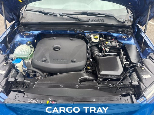 Used 2021 Volvo XC40 T5 R-Design w/ Climate Package AWD/4WD image 23
