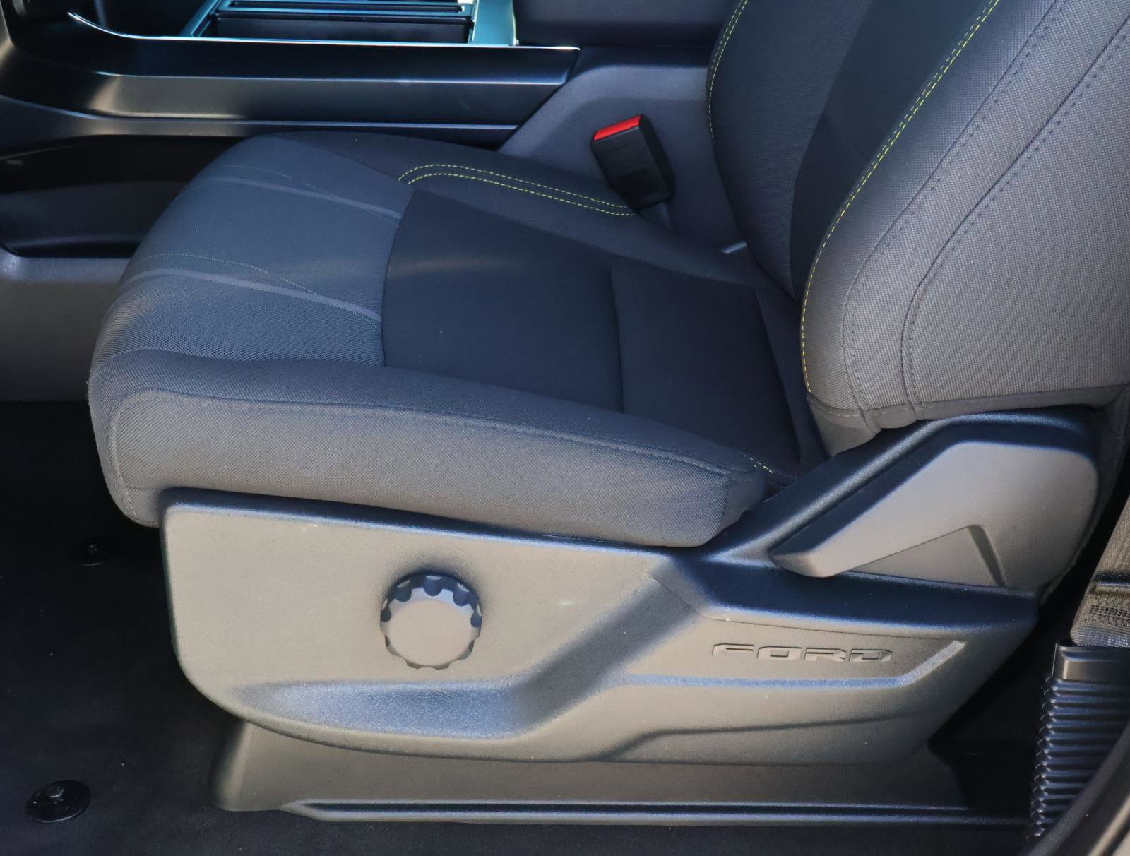 Used 2025 Ford F150 STX w/ Equipment Group 200A image 17