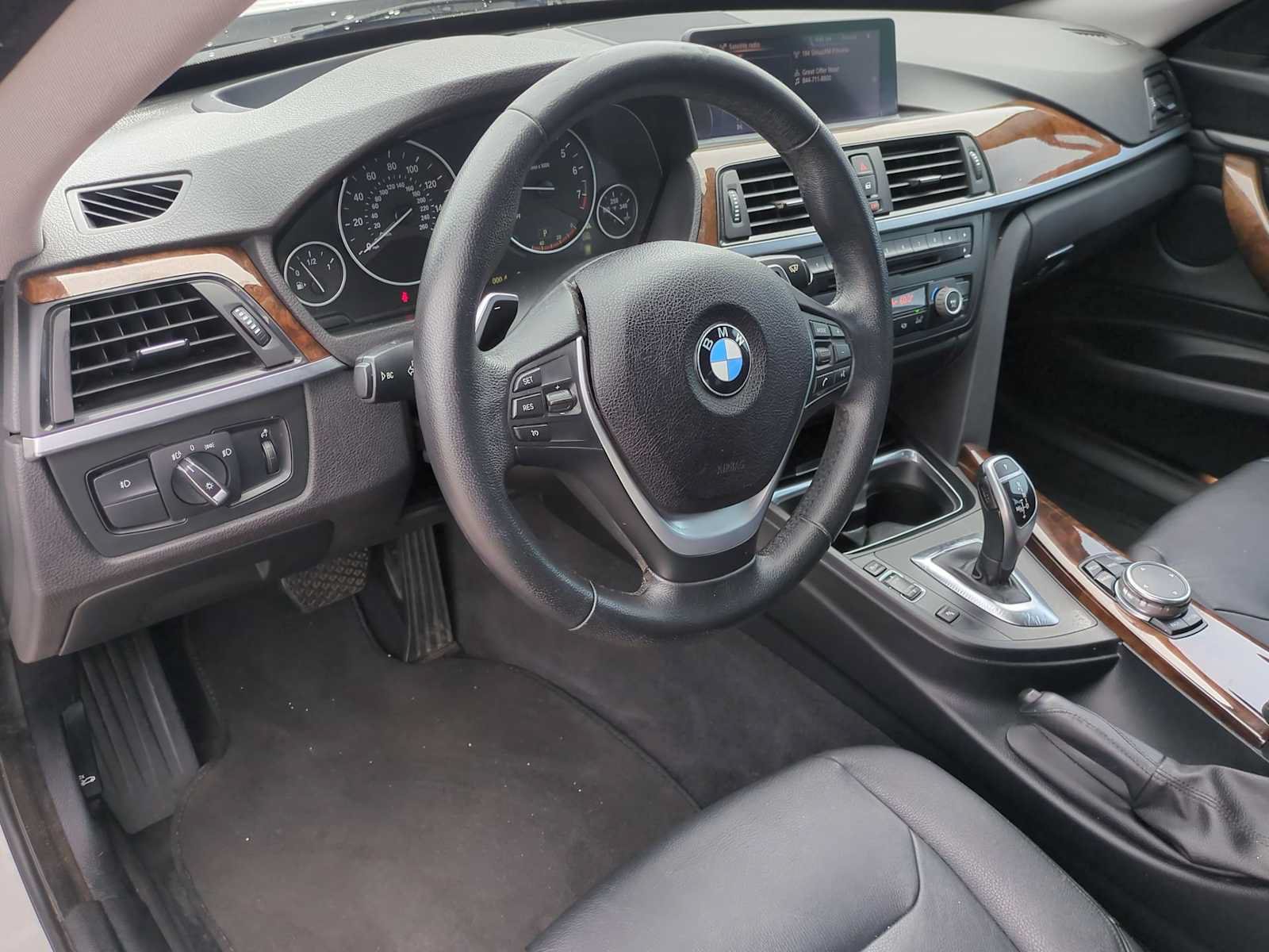 Used 2015 BMW 328i Gran Turismo xDrive AWD/4WD image 10