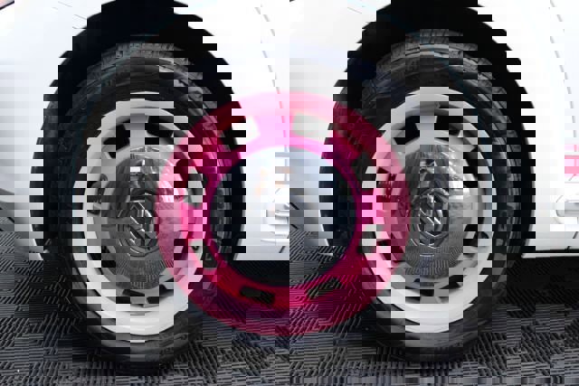 Used 2013 Volkswagen Beetle 2.5 image 5