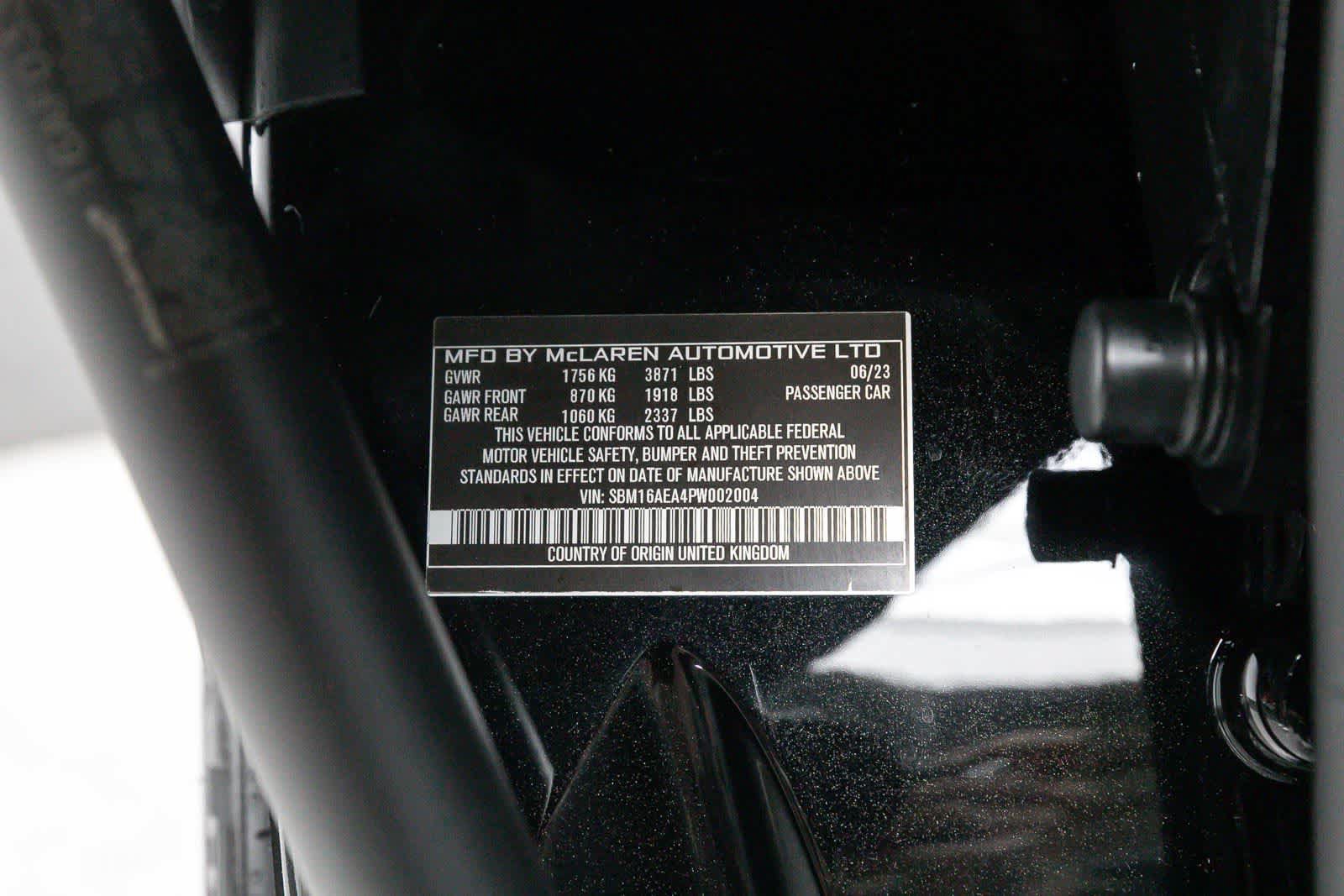 Used 2023 McLaren Artura RWD image 15