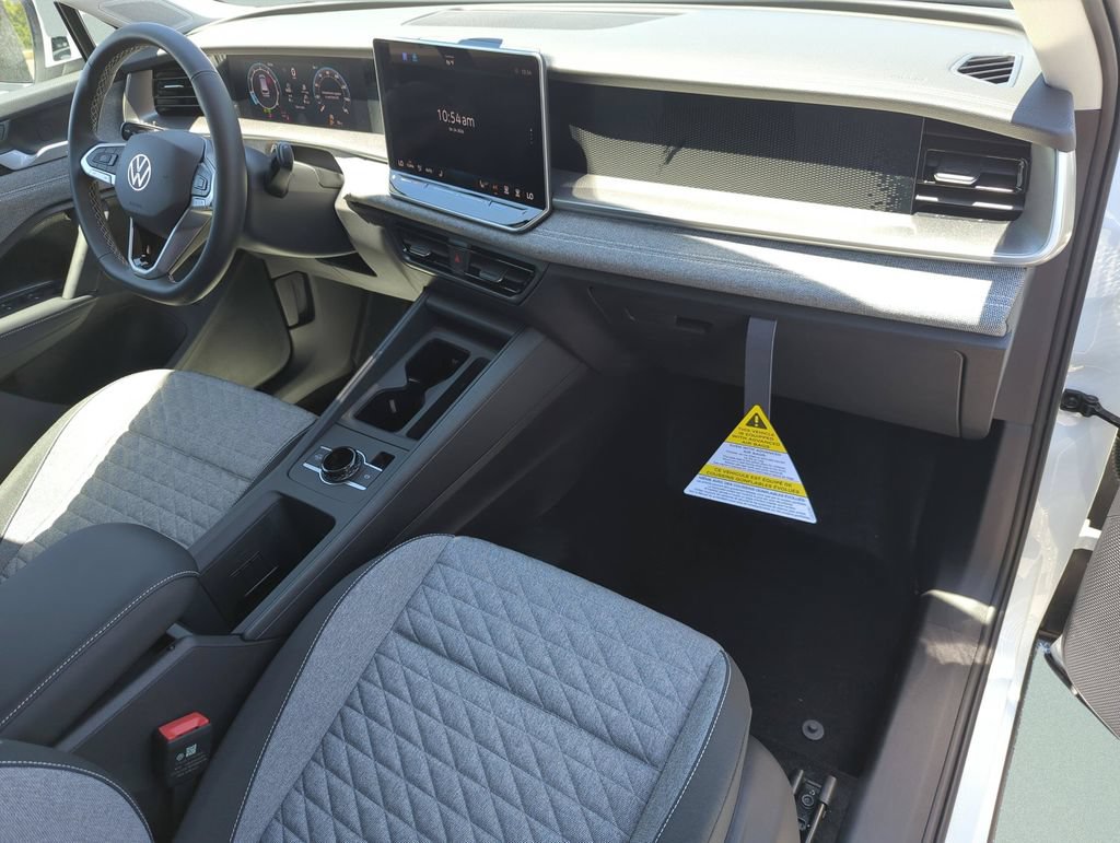 New 2026 Volkswagen Tiguan S FWD image 18