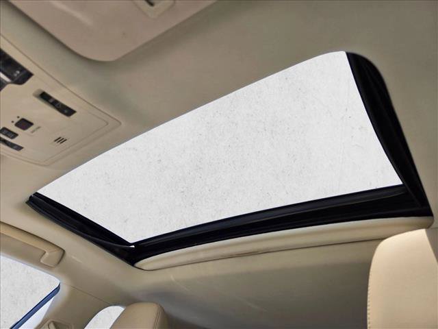 Used 2016 Lexus ES 350 w/ Premium Package w/Wood Trim FWD image 15