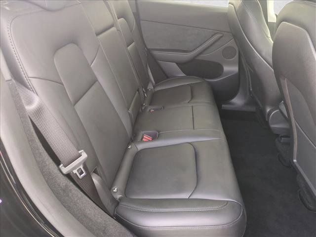Used 2023 Tesla Model Y Long Range image 21